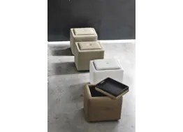 Pouf moderno con contenitore rivestito capitonnè di Target Point